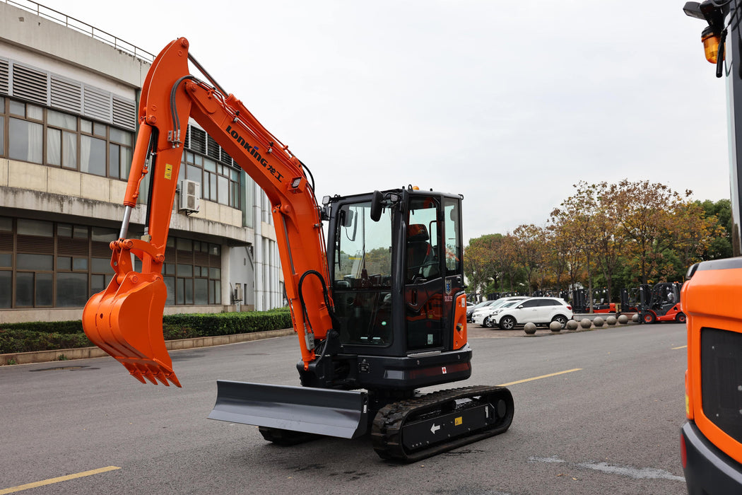 Minibagger 3,8t Lonking CDM6035 zero Tail - SeKa Baumaschinen